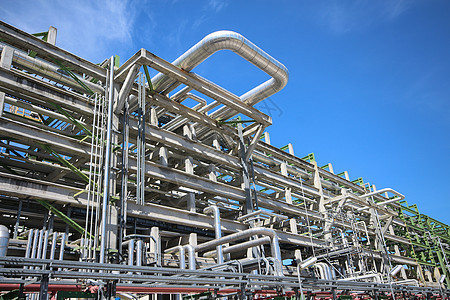 Petro和化工厂 夜间现场工业植物管子活力工厂生产管道力量炼油厂车站